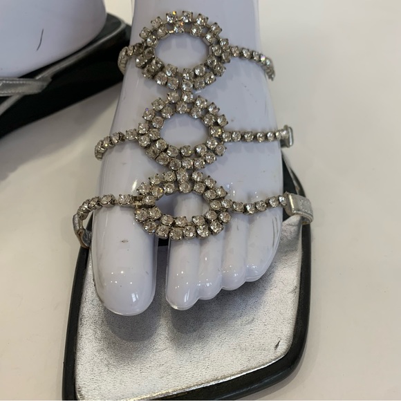 Sesto Meucci size 9 rhinestone sandals in stunning silver with unique heel - Picture 4 of 16